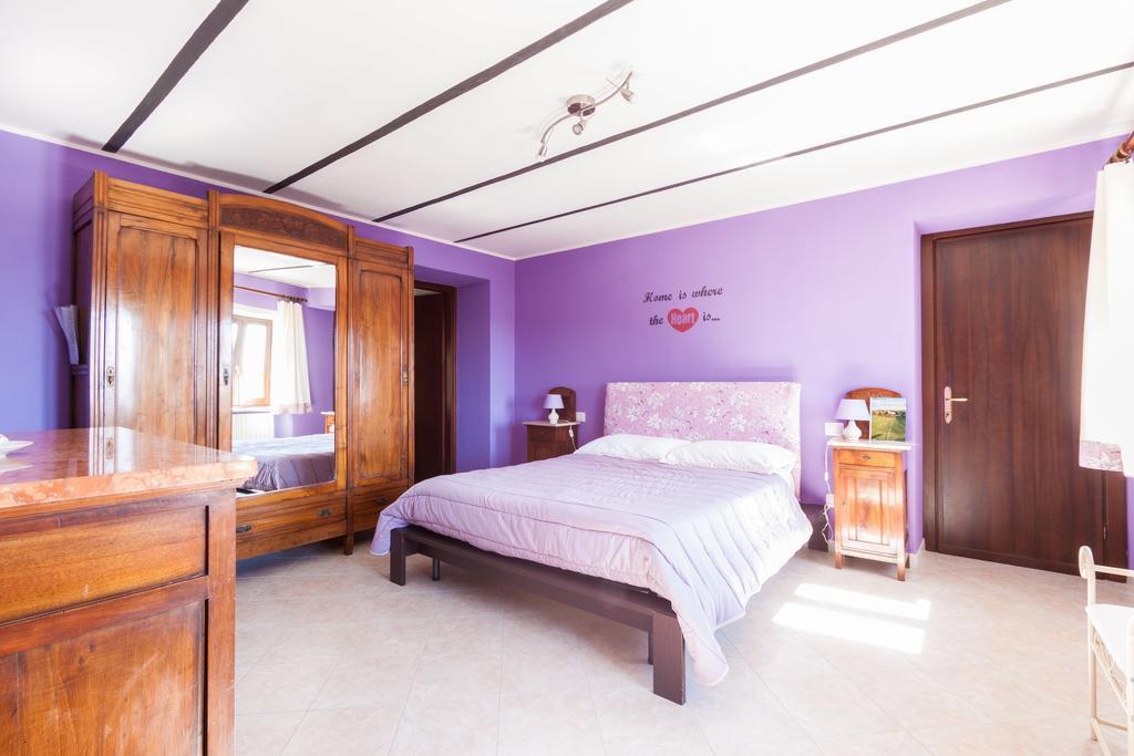 Bed&Breakfast Val d'Oche Castel Boglione Extérieur photo